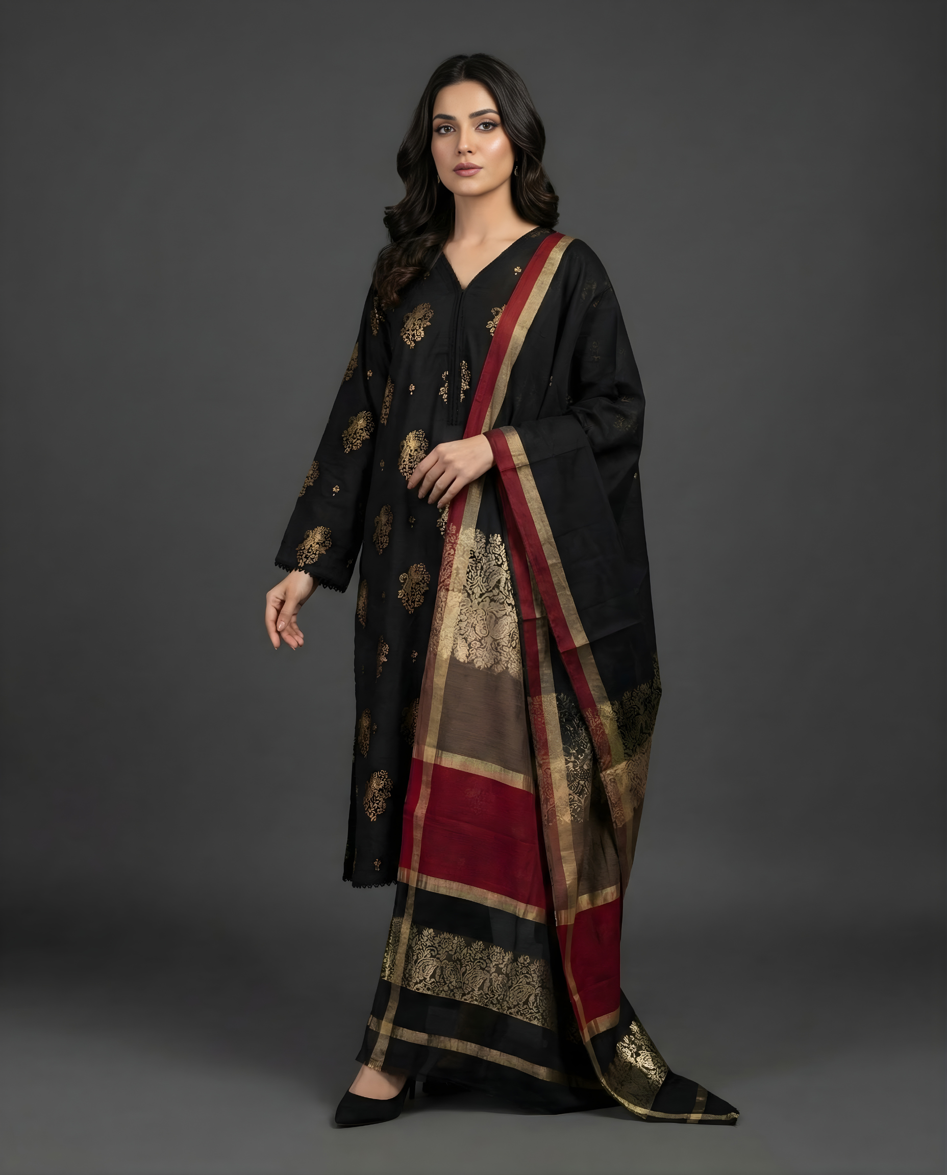 PEARL PERIUME LAWN STITCHED