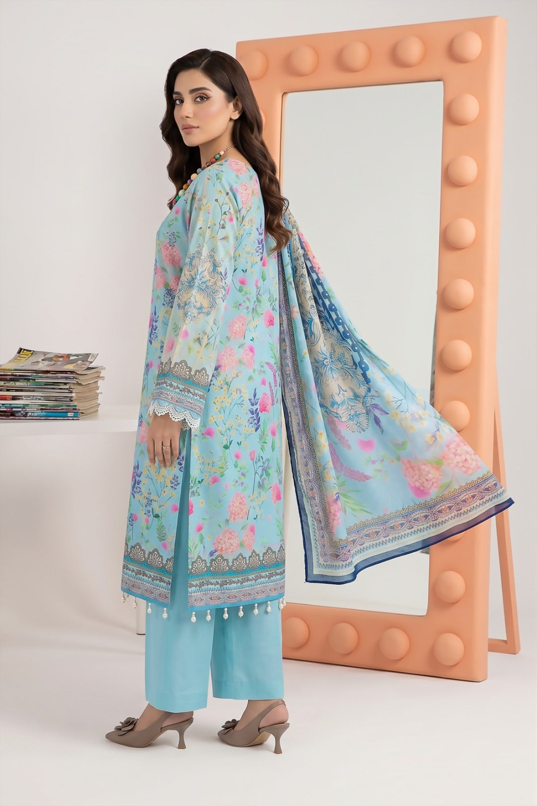3PC Crystal Embroidered Lawn