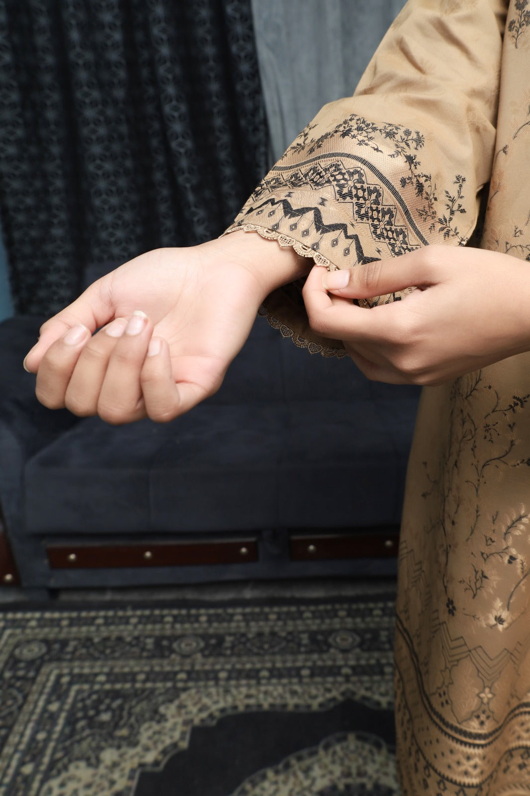 3PC SAYA BROSHA LAWN STITCHED